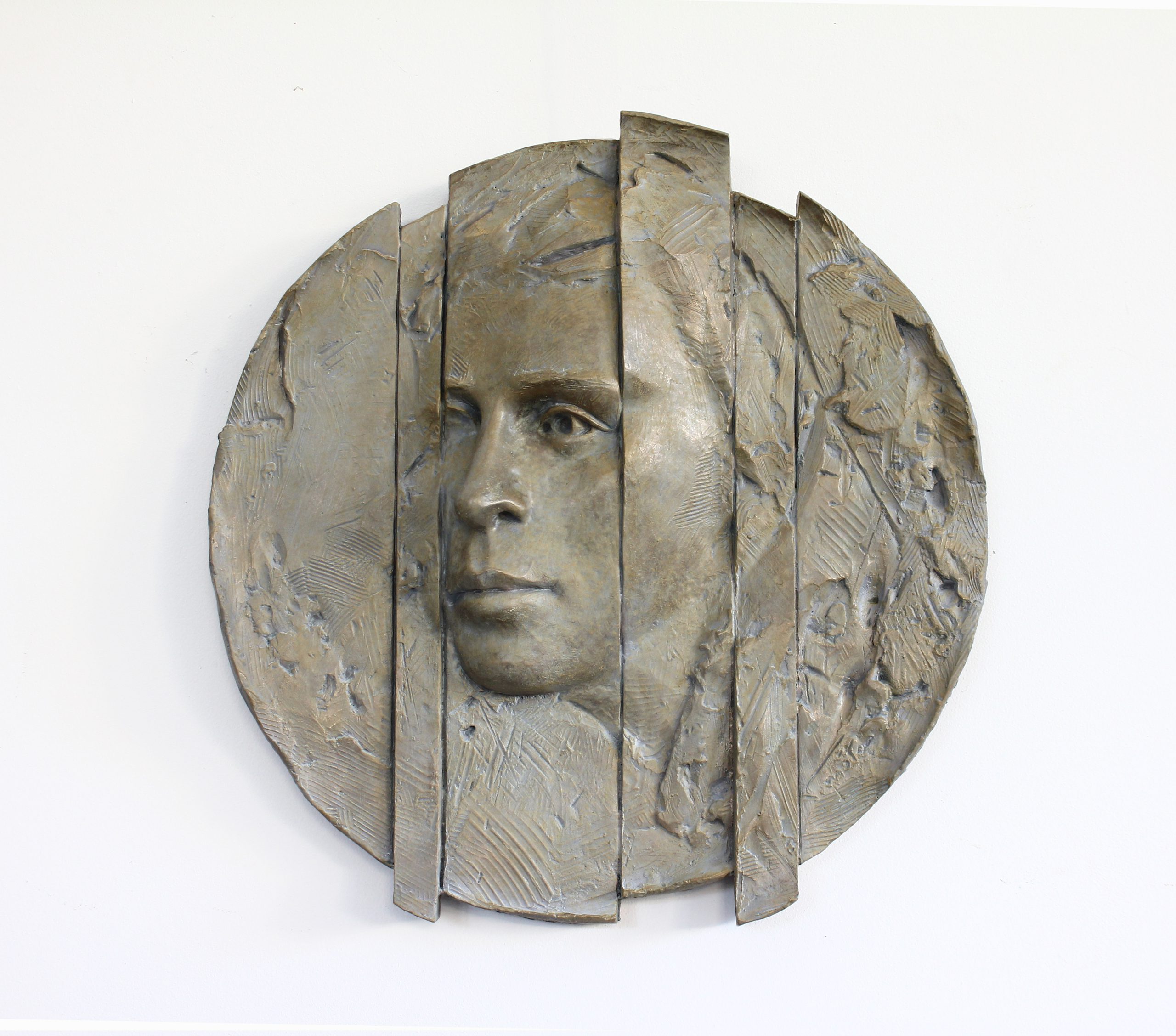 "Medalhão I" | 050x050x008 cm | Bronze