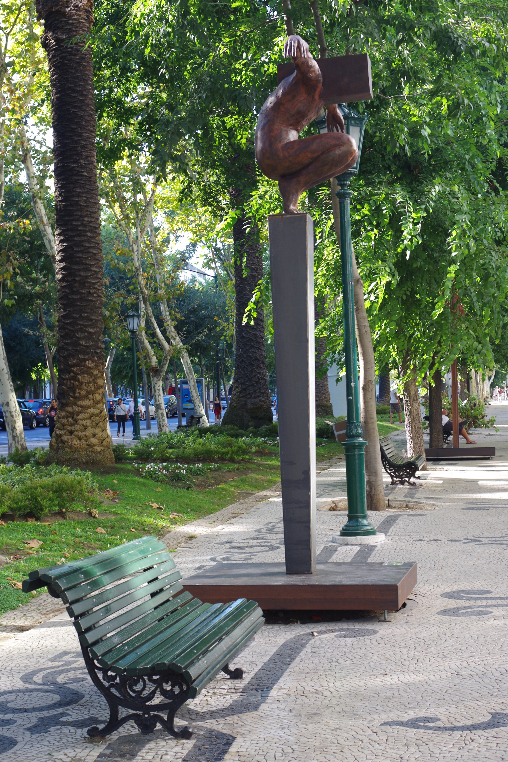 Esculturas da Avenida ao Teatro 13