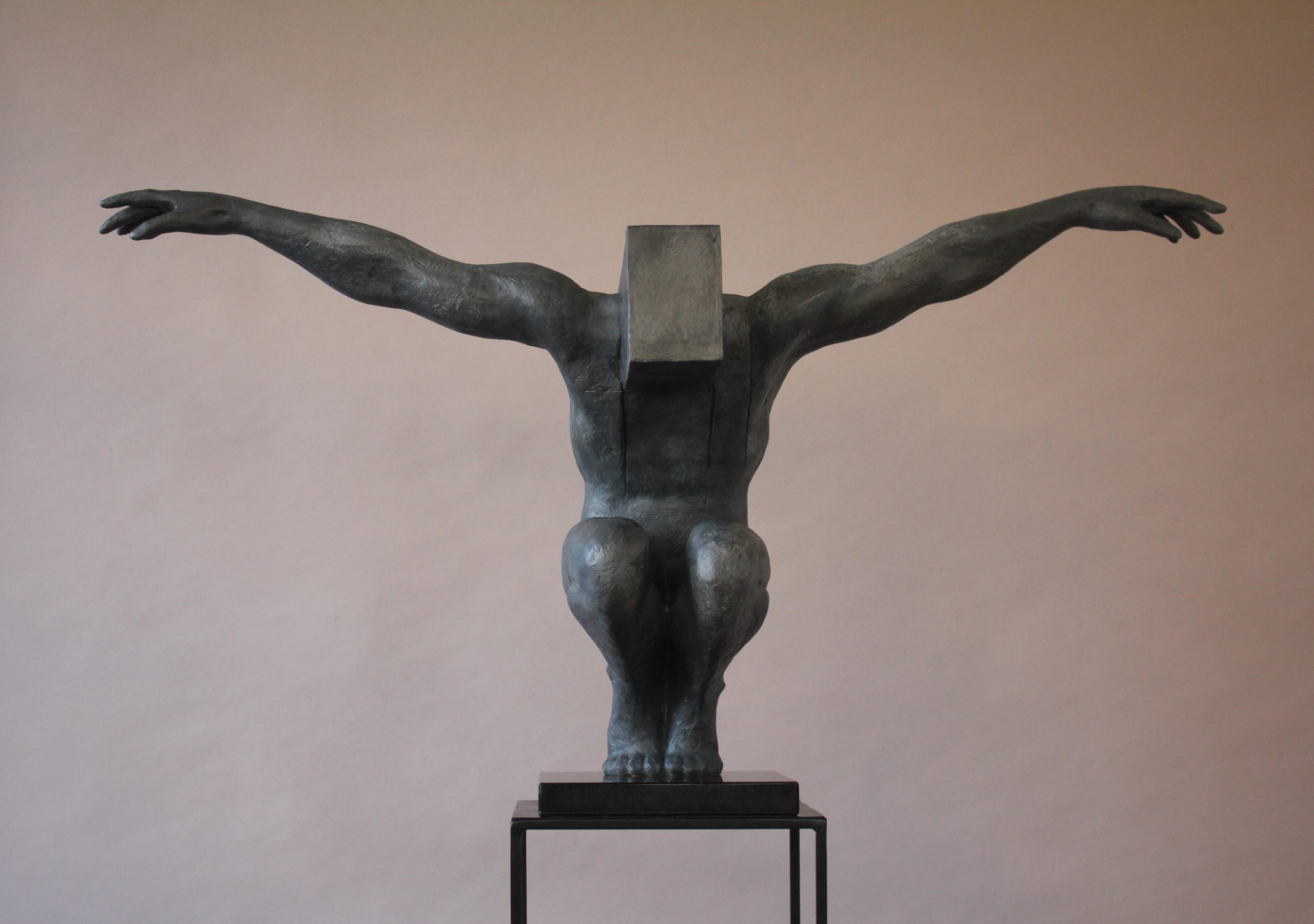 "Abismo II" | 60x117x40 cm | Bronze