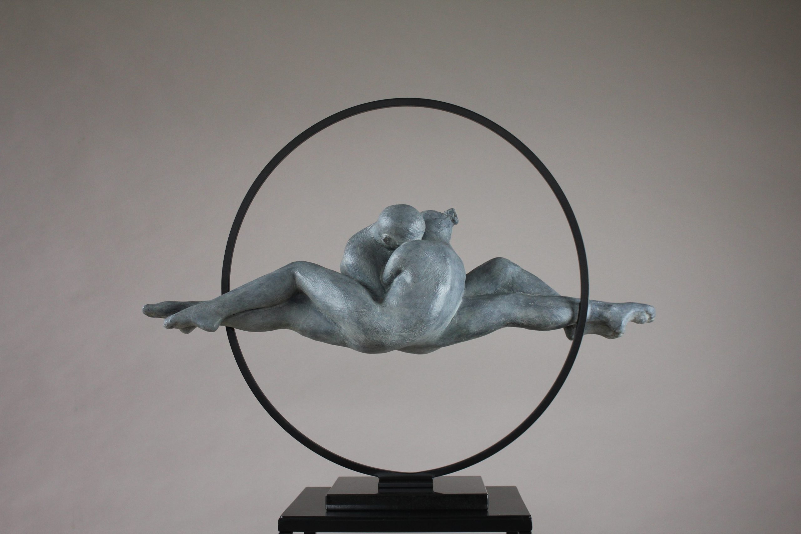 "Intimidade II" | 53x69x20 cm | Bronze/Ferro