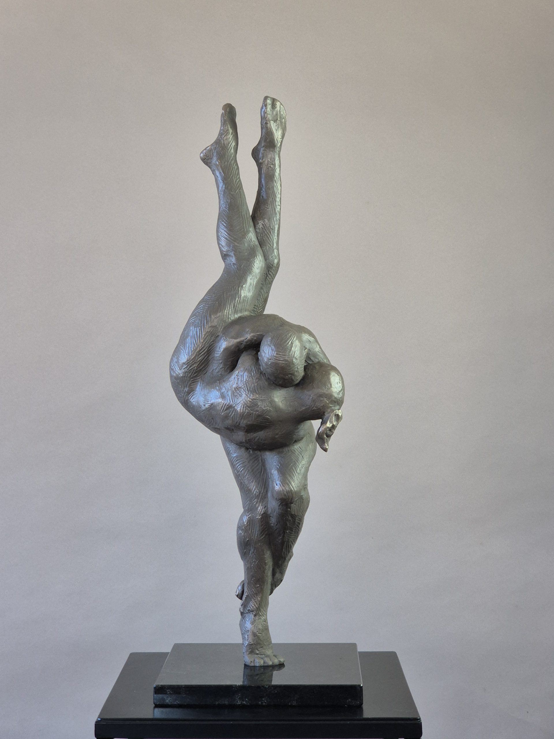 "O Beijo" | 60x17x19 cm | Bronze